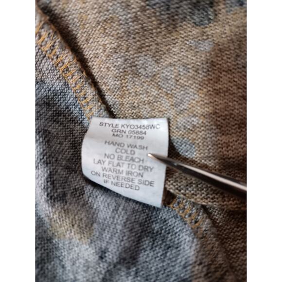 FIG & FLOWER Artsy Cowl Neck Top Blouse Plus 2X SOFT Flare Sleeves Comfort Fall - Picture 8 of 11